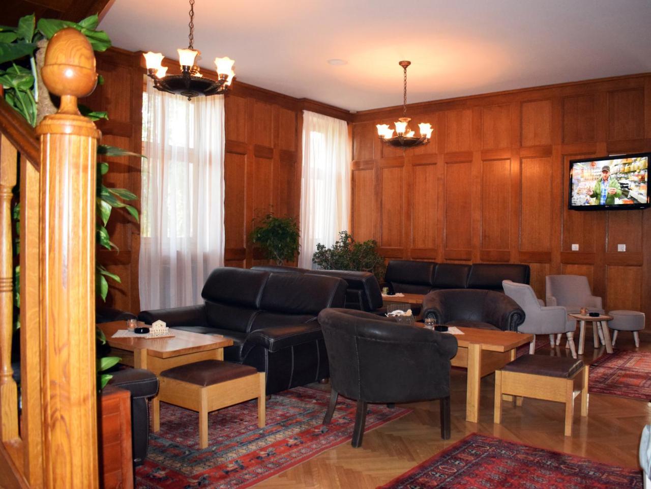 Hunting House Hotel Turija Luaran gambar